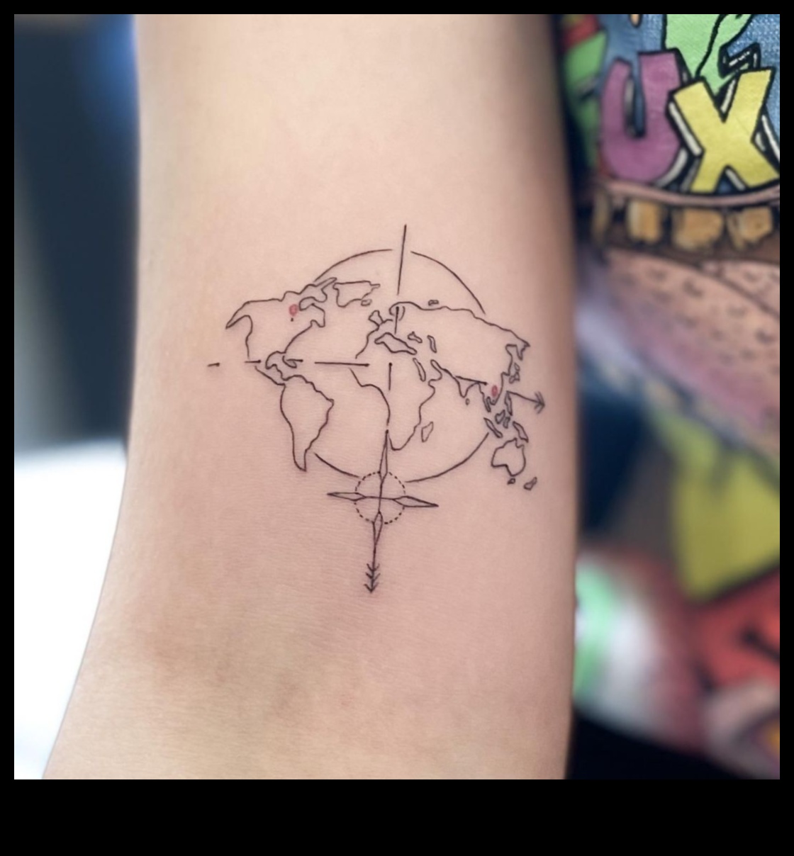 Micro Magic O călătorie minimalistă cu cerneală prin ochiul artistului 3 Micro Magic: Descoperiți arta din spatele cernelii minimaliste