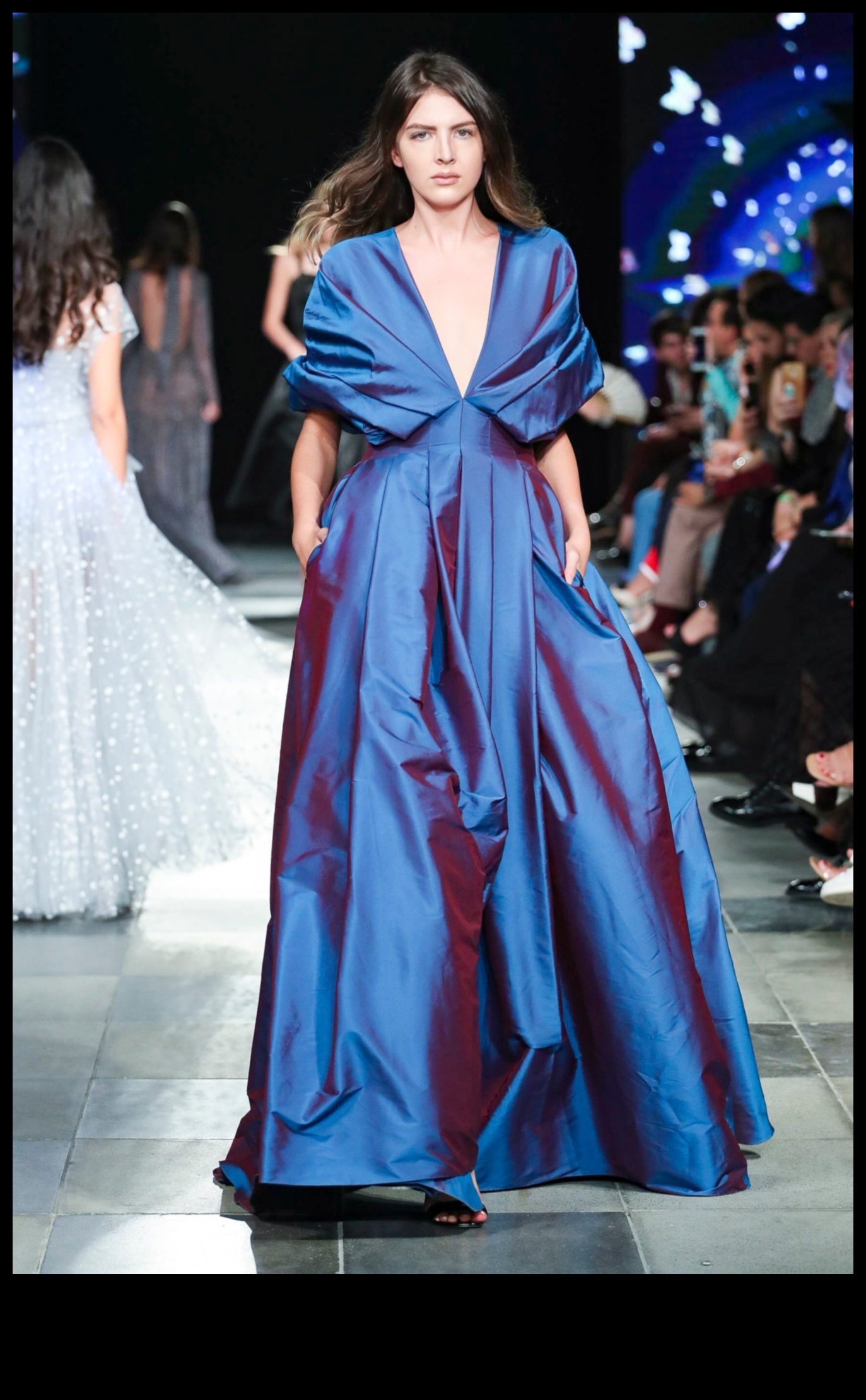 O privire plină de farmec: aruncați o privire în punctul culminant al tendințelor de stil la modă