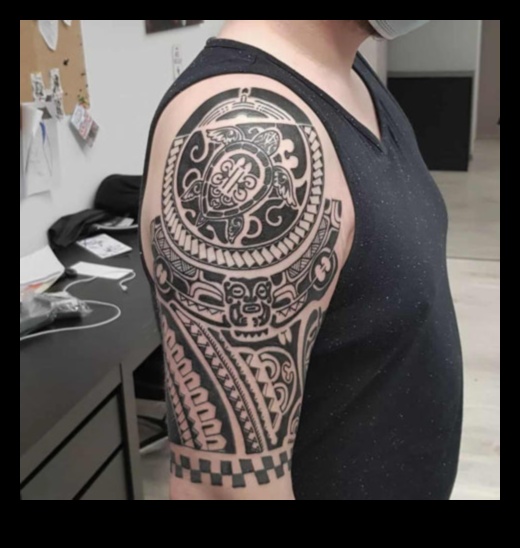 Cerneală iconică: narațiuni simbolice în atenție