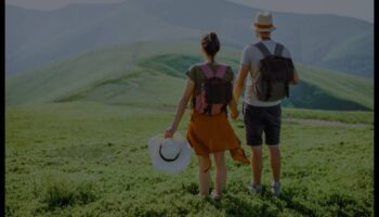 Escapade ecologice: aventuri în transportul public pentru pasionații de natură