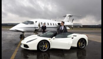 Luxe Living: Integrarea vehiculelor de lux în stiluri de viață de lux